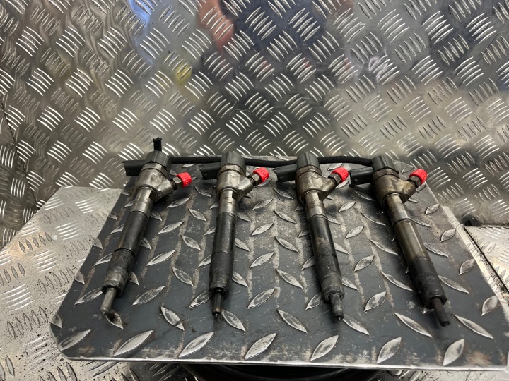 Injecteurs Injecteurs KOMPLET HYUNDAI I20 0445110320 / 33800-2A900