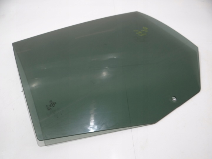 window door left rear part BMW E60 (4570726)