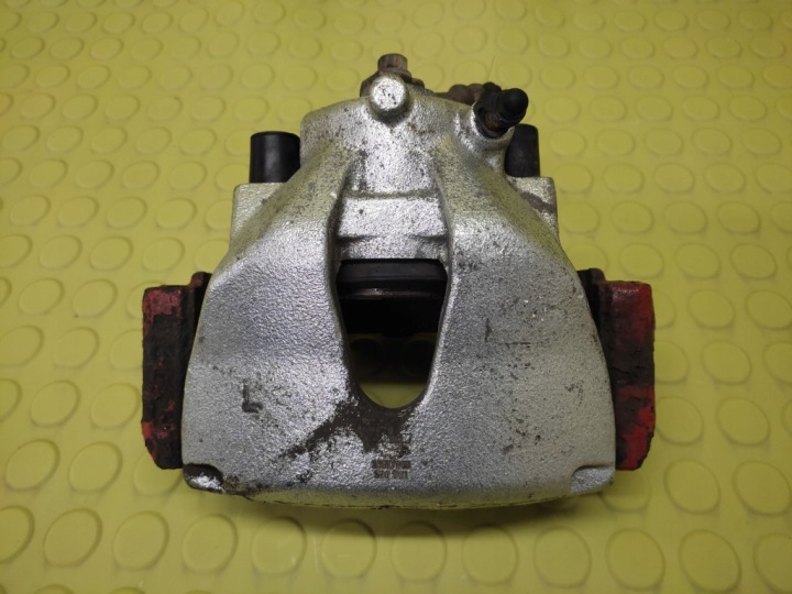 OPEL COMBO C 1.7 CDTI Bremssattel Bremse Sattel links vorne