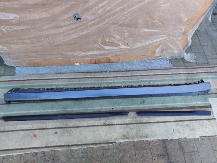 moulding threshold left PORSCHE CAYENNE III 22r M7Q