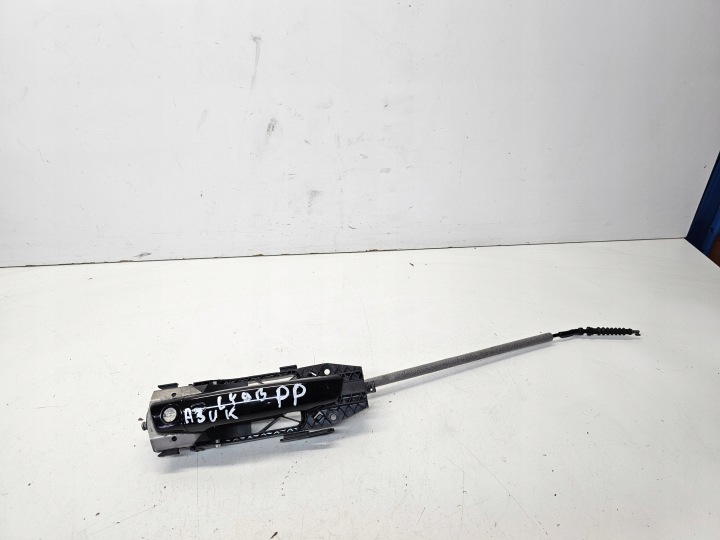 Poignée Droite Avant AUDI A3 8V Q3 F3 8V0837885 LY9B Z Insert