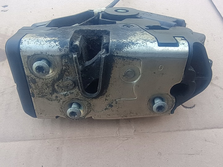 della serratura porta portiera A4547200035 SMART FOUR FOR