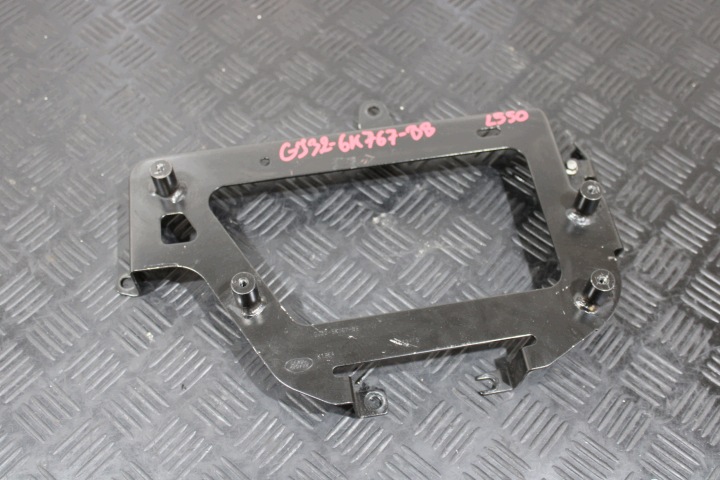 Stütze Halter intercooler GJ32-6K767-BB LAND ROVER DISCOVERY SPORT L550