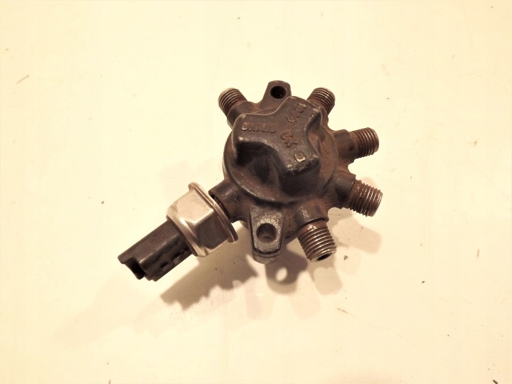 ROZDZIELACZ Carburant 8200334367 SUZUKI JIMNY 1.5 DDI