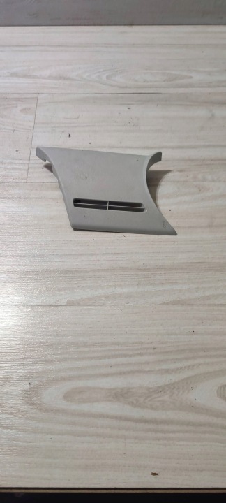 kryt záslepka předek strana pravá Volkswagen Caddy 2K0858336