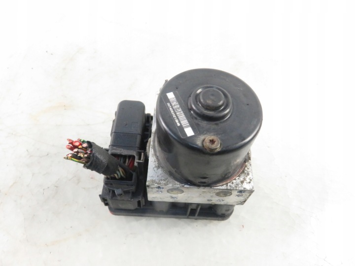 Pumpe ABS VOLVO V50 30672506A 10096004173