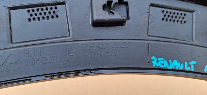 RENAULT AUSTRAL LISTRY KUKKA Back Light 788751178R 15