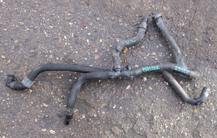 RENAULT MASTER III LIFT of the hose of water pump of water KOMPLET 924102546R
