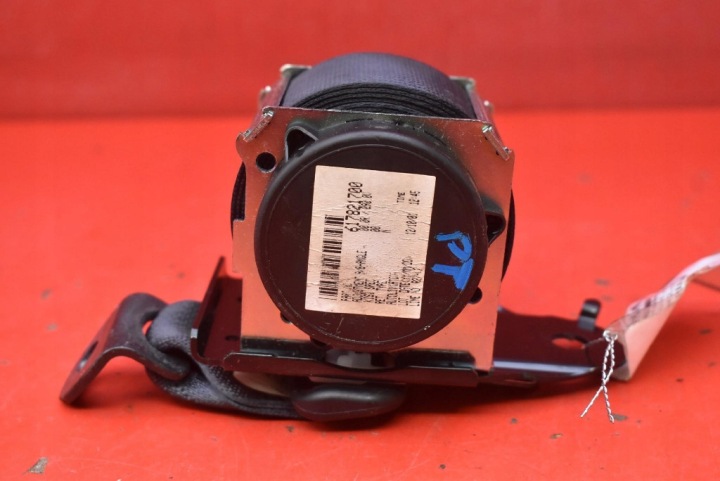 tension belt safety right rear part 6176638 PEUGEOT 4008 1 and 12-17