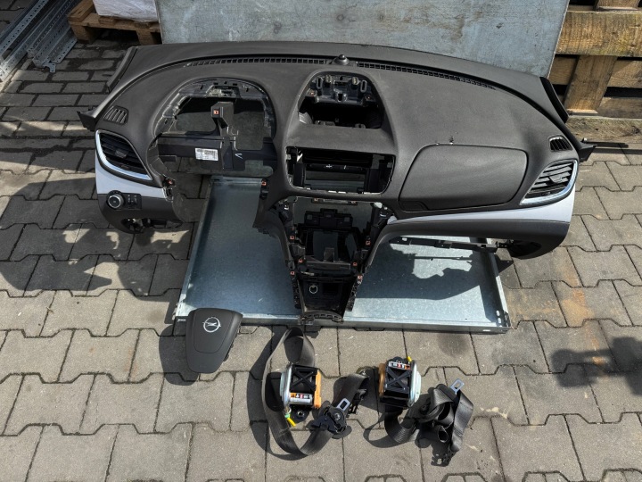 OPEL MOKKA und Armaturenbrett Konsole AIRBAG Airbags Gurten Original DEMONTAZ
