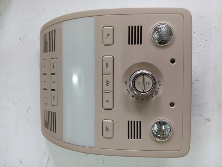 FANALE CIELO INTERNO PORSCHE CAYENNE 7P6951171