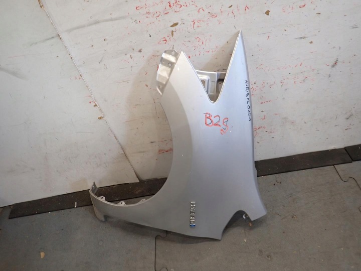 Aile Avant Avant Gauche TOYOTA AURIS et LIFT 2009-2012