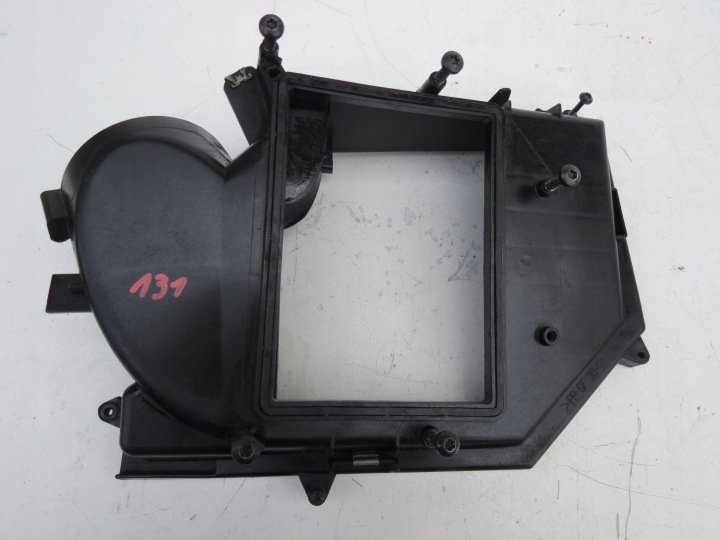 cover of a filter, air VOLVO XC70 II AWD 2.4D 185KM 2000-2007r 8087066
