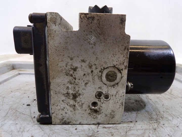pompe ABS PEUGEOT S118676001J