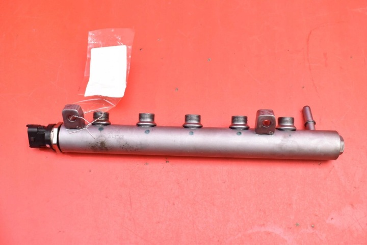 Kraftstoffverteiler Einspritzleiste H8201044829 RENAULT MEGANE SCENIC III 1.6 DCI 130 KM 09-12