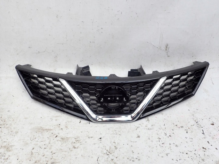 NISSAN PULSAR C13 14-18 Grill Grill