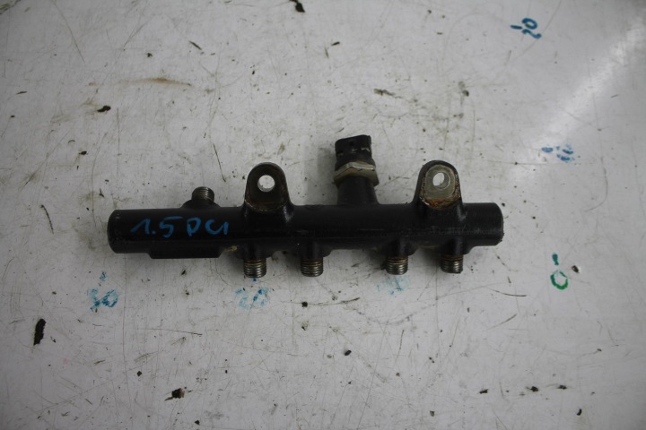RAMPE INJECTION H8201157327 QASHQAI 1.5 DCI 06