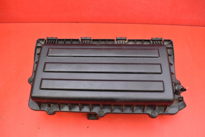cover of a filter, air 036129611 SEAT IBIZA 4 IV 1.6 16V 105 KM 08-12