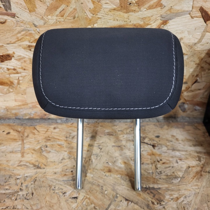 FORD FOCUS MK3 11-15r KOMBI HB kopfstuetzen mitte KANAPY heck