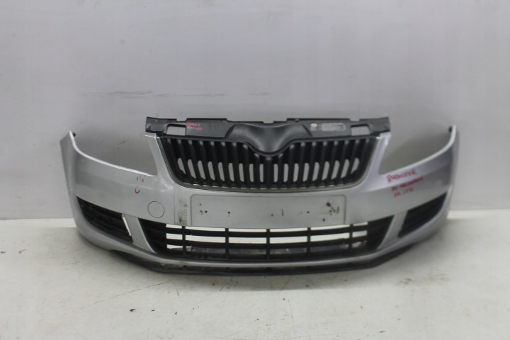 Pare choc Avant Avant SKODA ROOMSTER LIFT des roues. LA7W 10-15