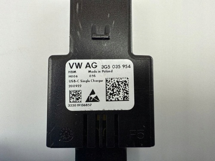 Volkswagen Tiguan Allspace 2022 sokkel / USB stik 3G5035954 12