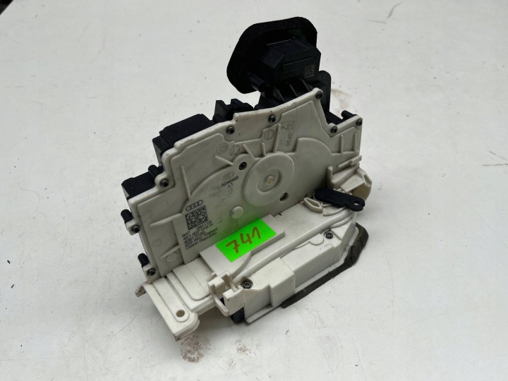 AUDI A6 C8 de la Serrure Portière Gauche Avant 4K1837015H @M