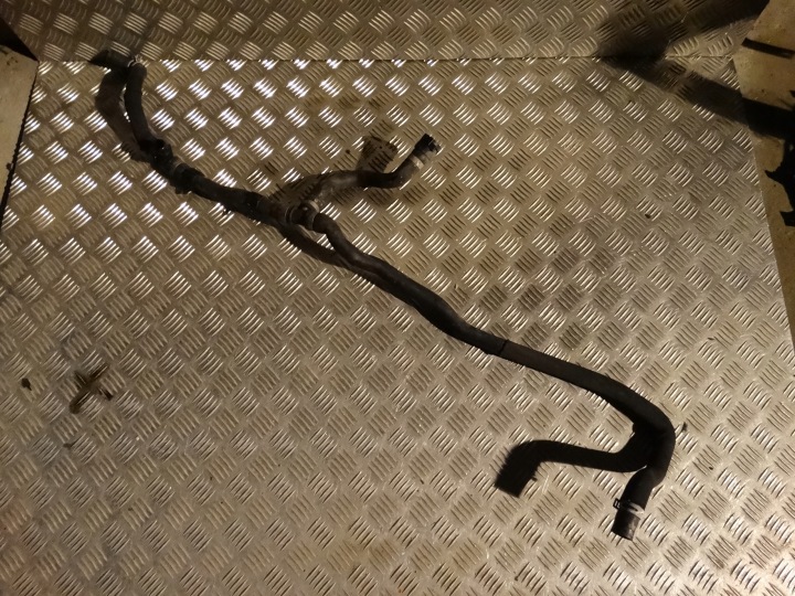 IDEALNY SCHLAUCH DES WASSERS BMW G07 5.0DX 1