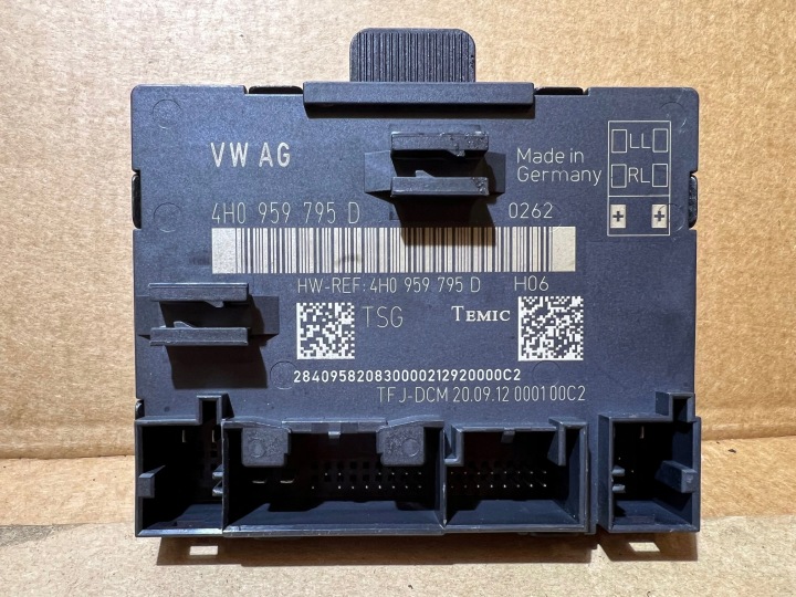 AUDI A8 D4 module control unit door DOCIAG 4H0959795D