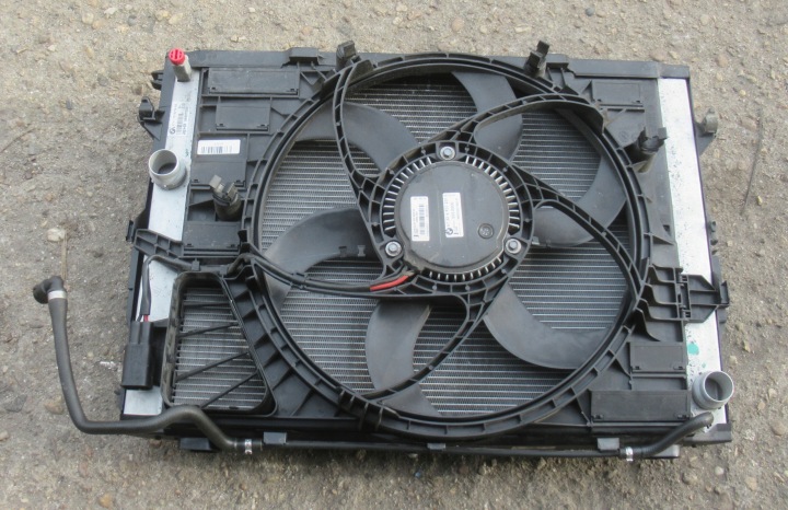BMW E60 3.0 LCI 08R KOMPLET radiateur ventilateur 7519212 6931231