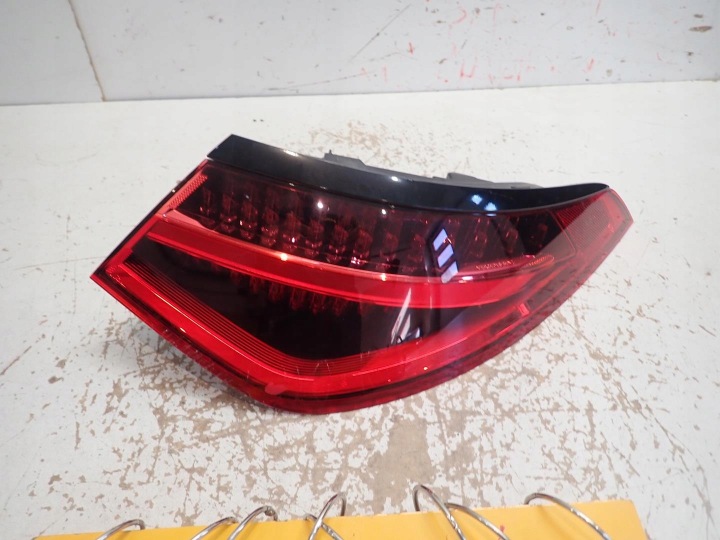 Licht heck rechts MERCEDES S-KLASA W223 2020- A223