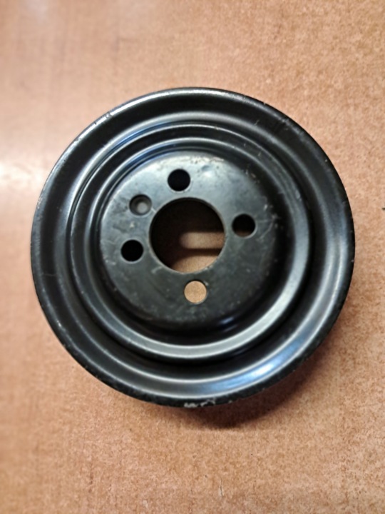 Riemenscheibe VW GOLF 2 055105253B
