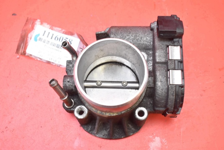 throttle flap 35100-2C300 HYUNDAI GENESIS 1 and 2.0 TCI 275 KM LIFT 11-14
