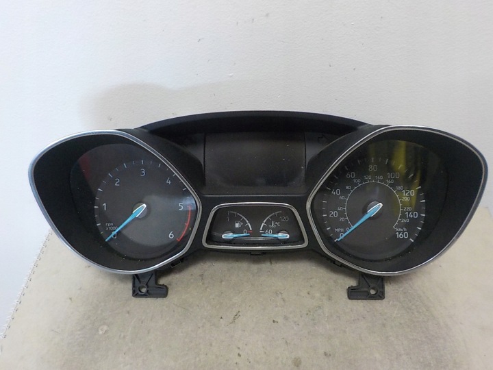 FORD FOCUS III kilometar sat brzinomjer F1ET-10849-BMG