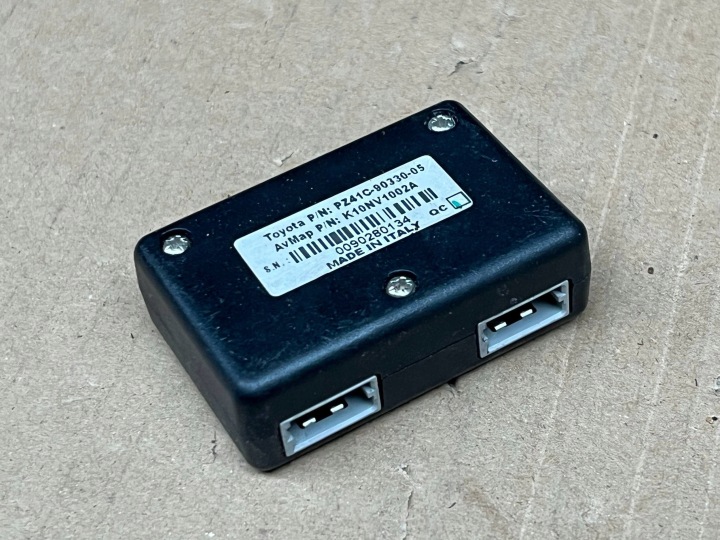 module control unit card reader TOYOTA AYGO II PZ41C-90330 !J