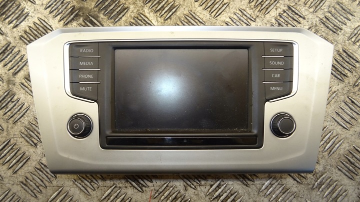 Schermo navi radia Volkswagen OE 3G0919605 NR M824