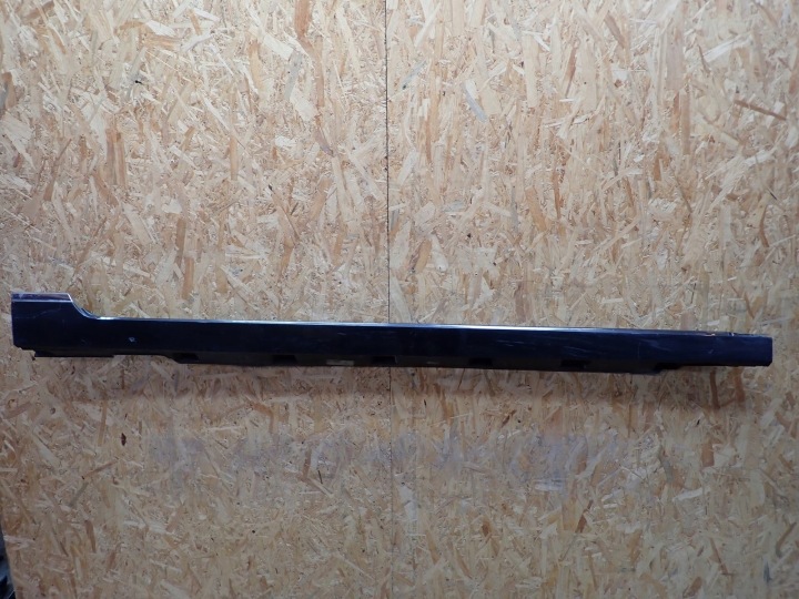 moulding threshold threshold right VW VOLKSWAGEN PASSAT B8 2014- 3G0853858F