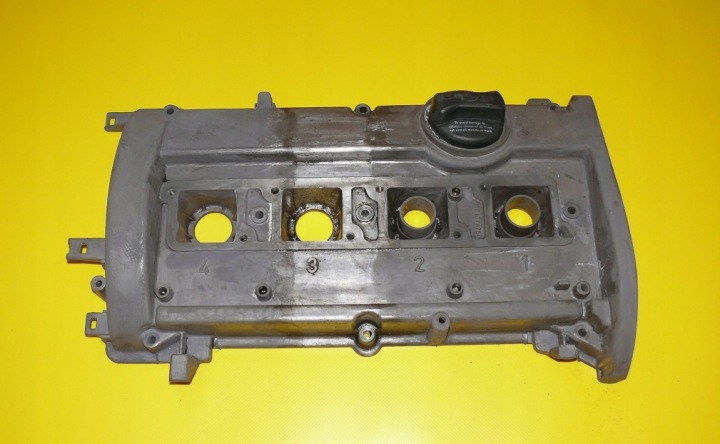 COPERCHIO PUNTERIE KLAWIATURY AUDI A4 B5 1.8 B 20V 125KM 94-01 058103475G