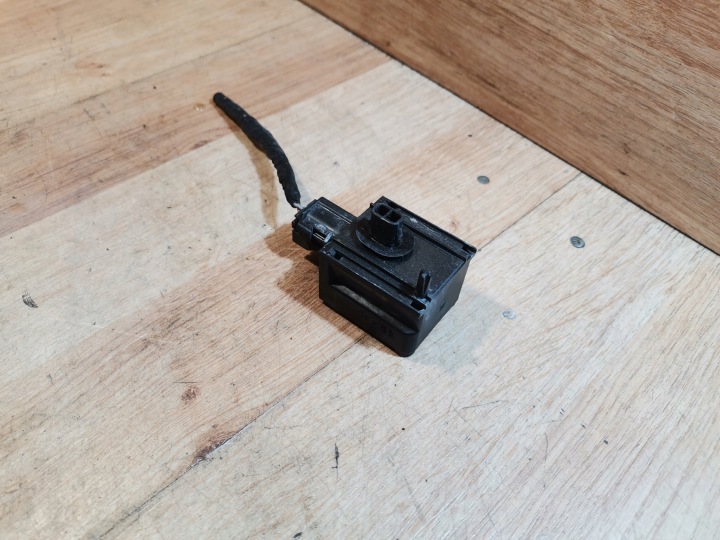 reprák BUZZER BRZECZEK MAZDA 6 GJ KD45676B1 12-15