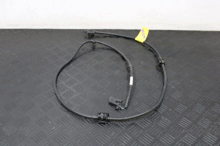 crijevo prijenos mlaznice pranja A2068601300 MERCEDES-BENZ CLE 236 W236