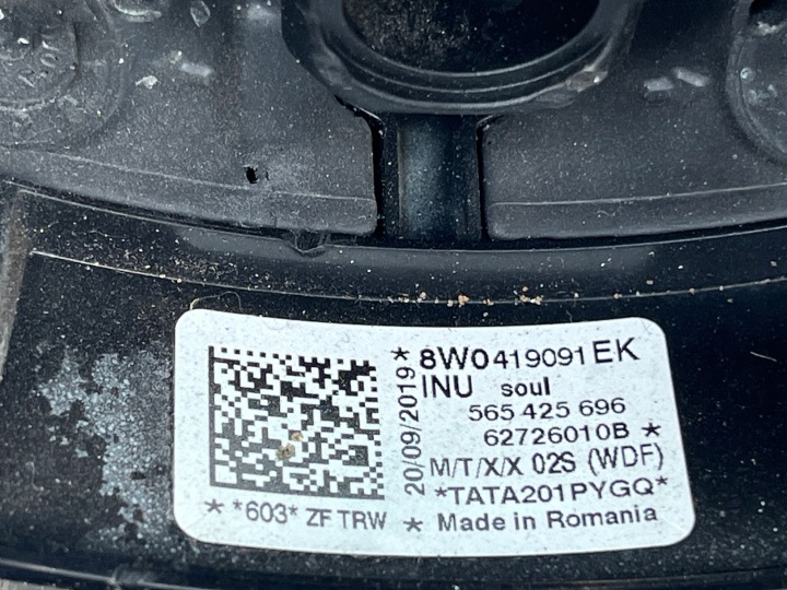 AUDI KRINOVÝ RIADITEĽ A4 B9 8W0419091 6