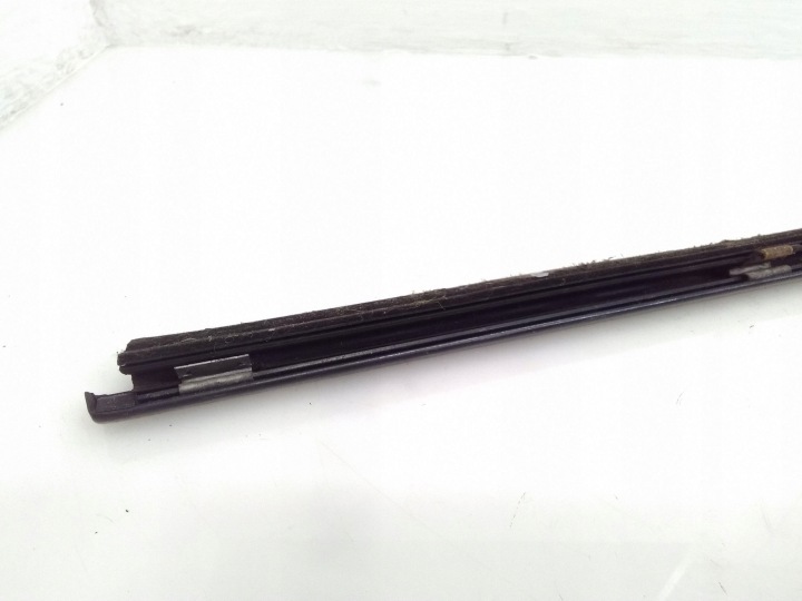 Mercedes-Benz E W124 1995 Right Side Rear Window Trim 5