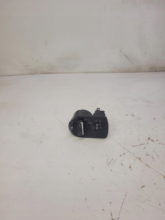switch of the lights AUDI A3 8P LIFT 8P1941531C