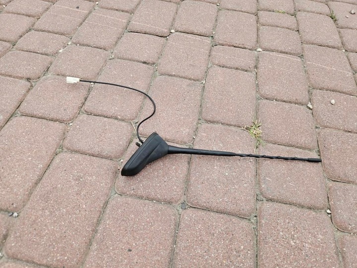 anténa střešním radia Opel Corsa F 39166935 920204070