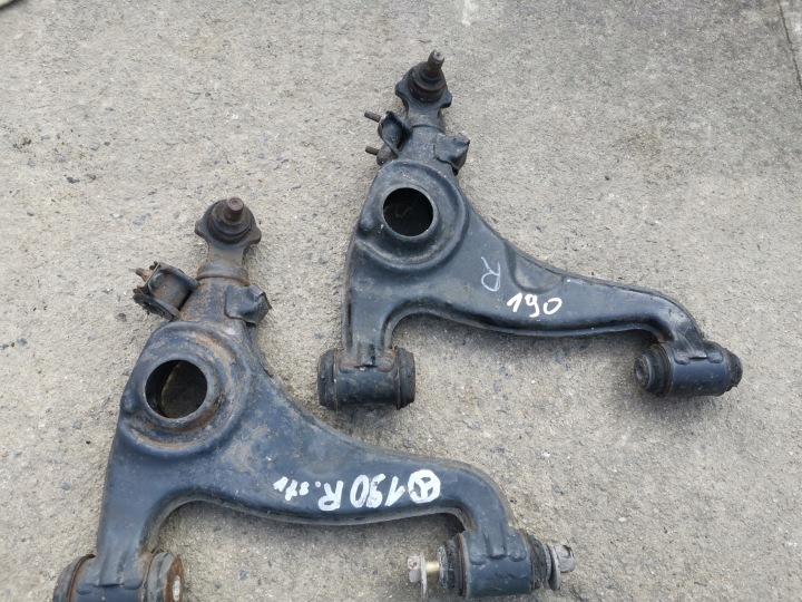 Querlenker rechts vorne unterer MERCEDES W201 190