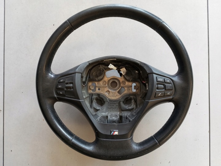 volant BMW 3 F30