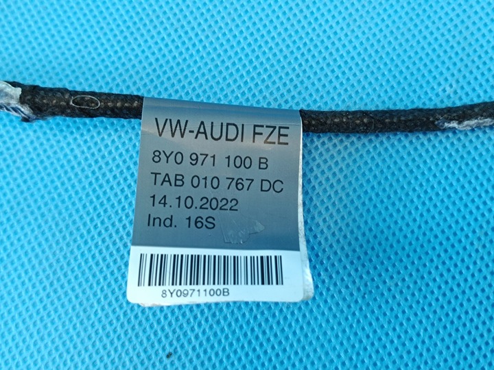 AUDI A3 8Y LIFT 1.5 TSI 85KW 2025 R ROOF BEAM 8Y0971100B - Image 8