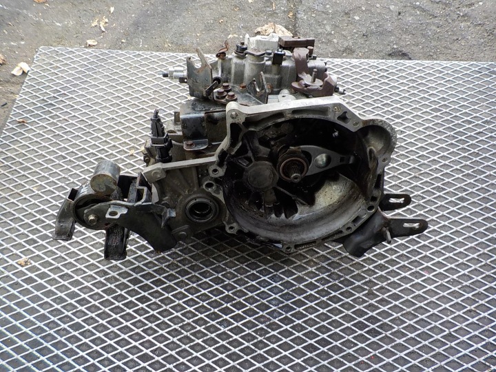 HYUNDAI I30 1.6 16V B Boîte de vitesses R71773