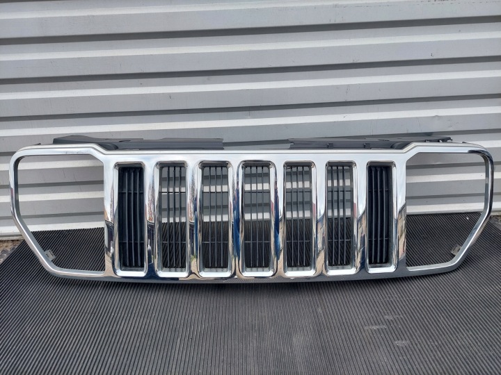 maska maska chladiče 55157218AB JEEP CHEROKEE KK