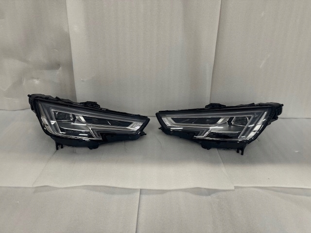 Leuchte Audi A4 8W B9 Full Led 2018 USA links rechts