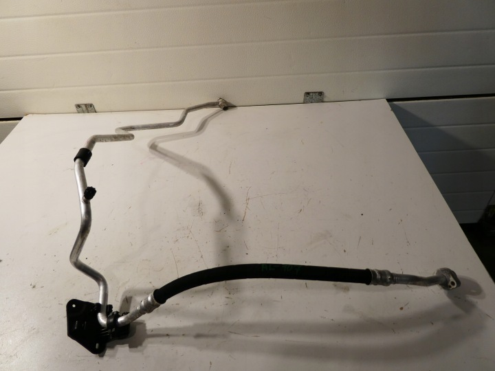 VW TIGUAN CONDUIT PIECES TUYAUX CLIMATISATEUR AIR CONDITIONNÉ 5N0820743H